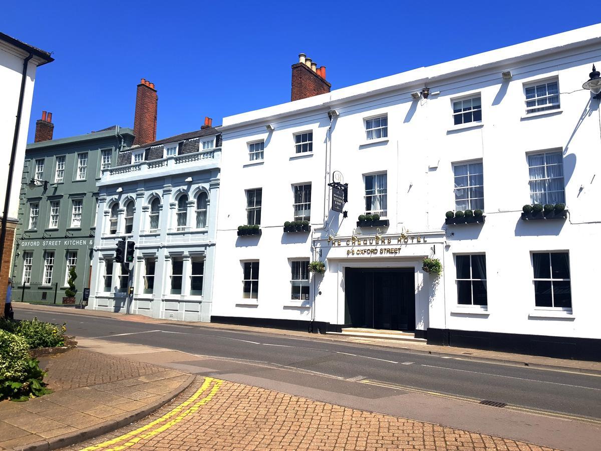 The Chequers Hotel نيوبري المظهر الخارجي الصورة